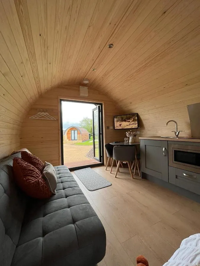 Willow Farm Glamping Chester 0*,